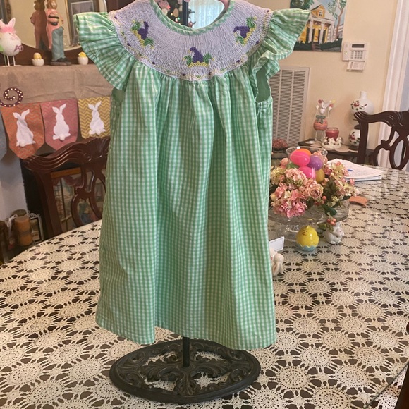 Bella Mia Kids Smocked Toddler Girls Mardi Gras Theme Dress size 3T - Picture 11 of 16